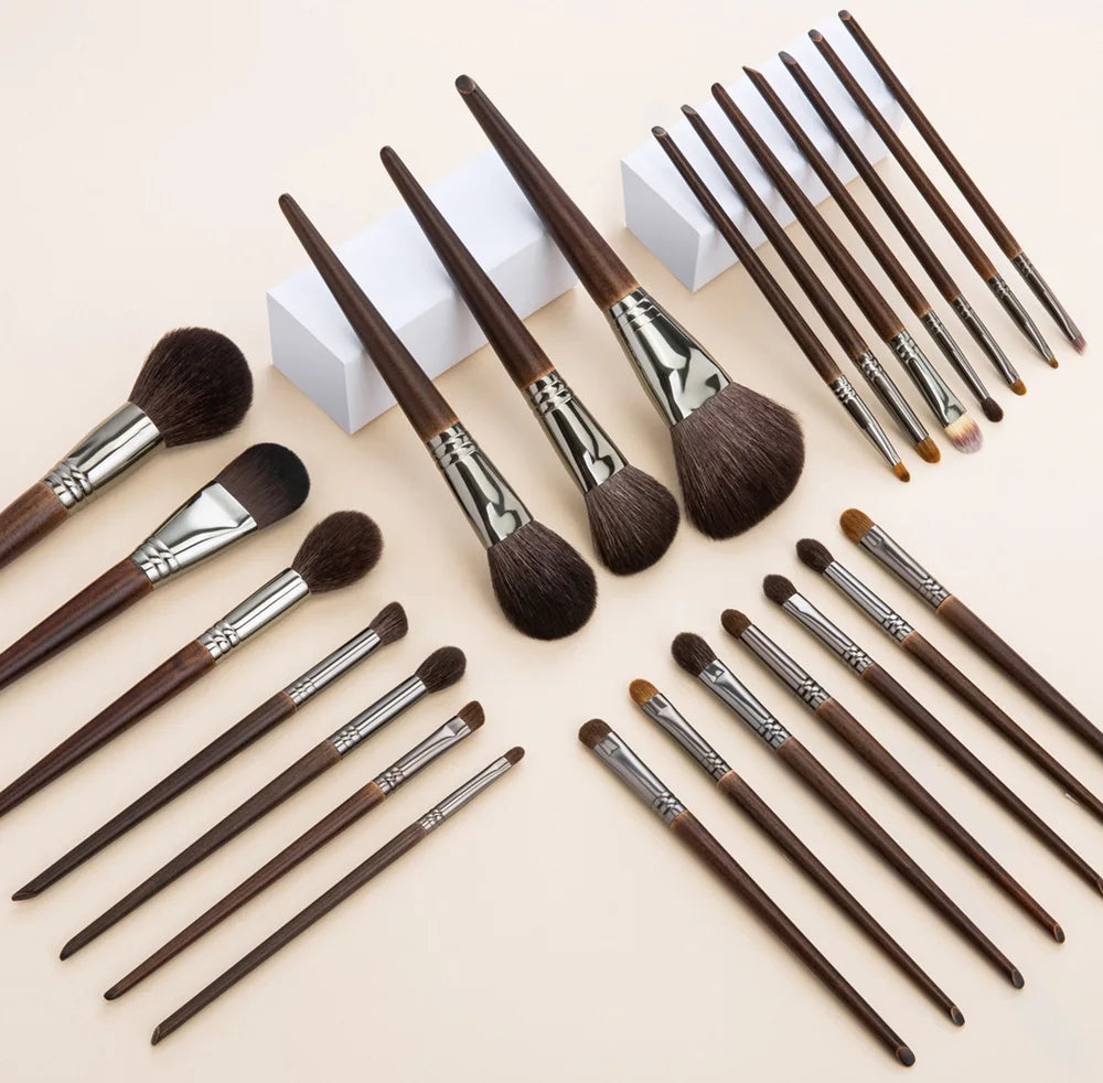 OVW Natural Goat Hair Makeup Brushes Set - Professional Blending & Smudging Kit