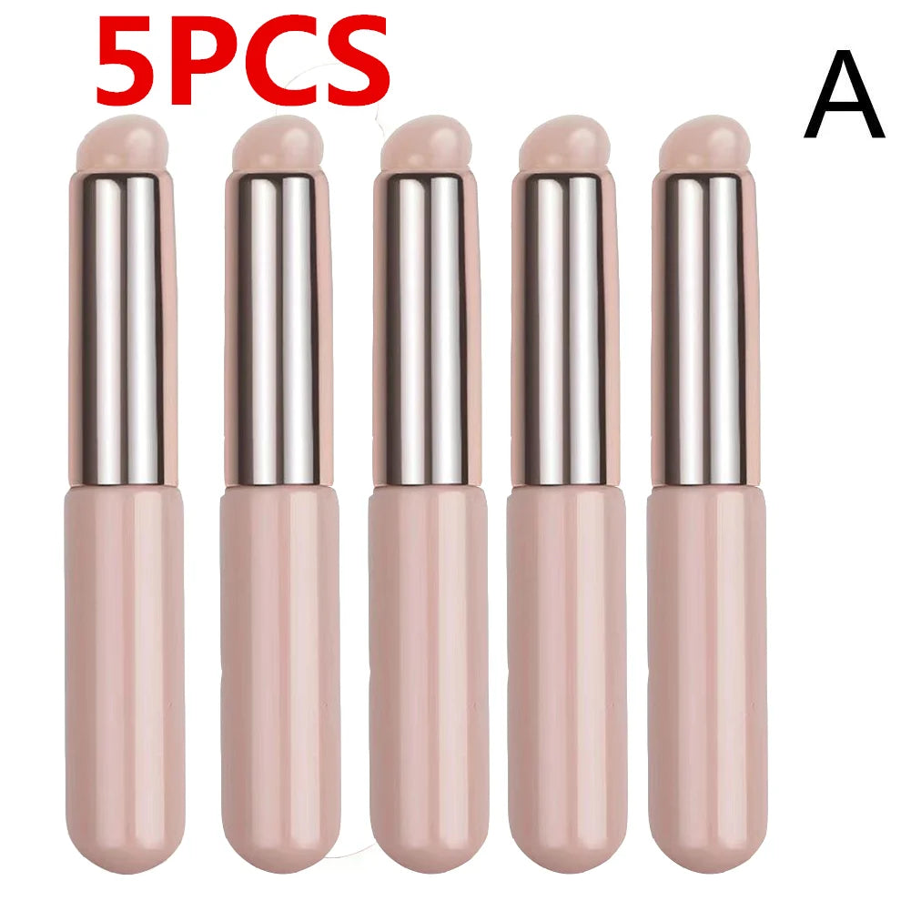 Silicone Lip Brush with Cover - Soft Round Head Concealer & Lipstick Makeup Brush