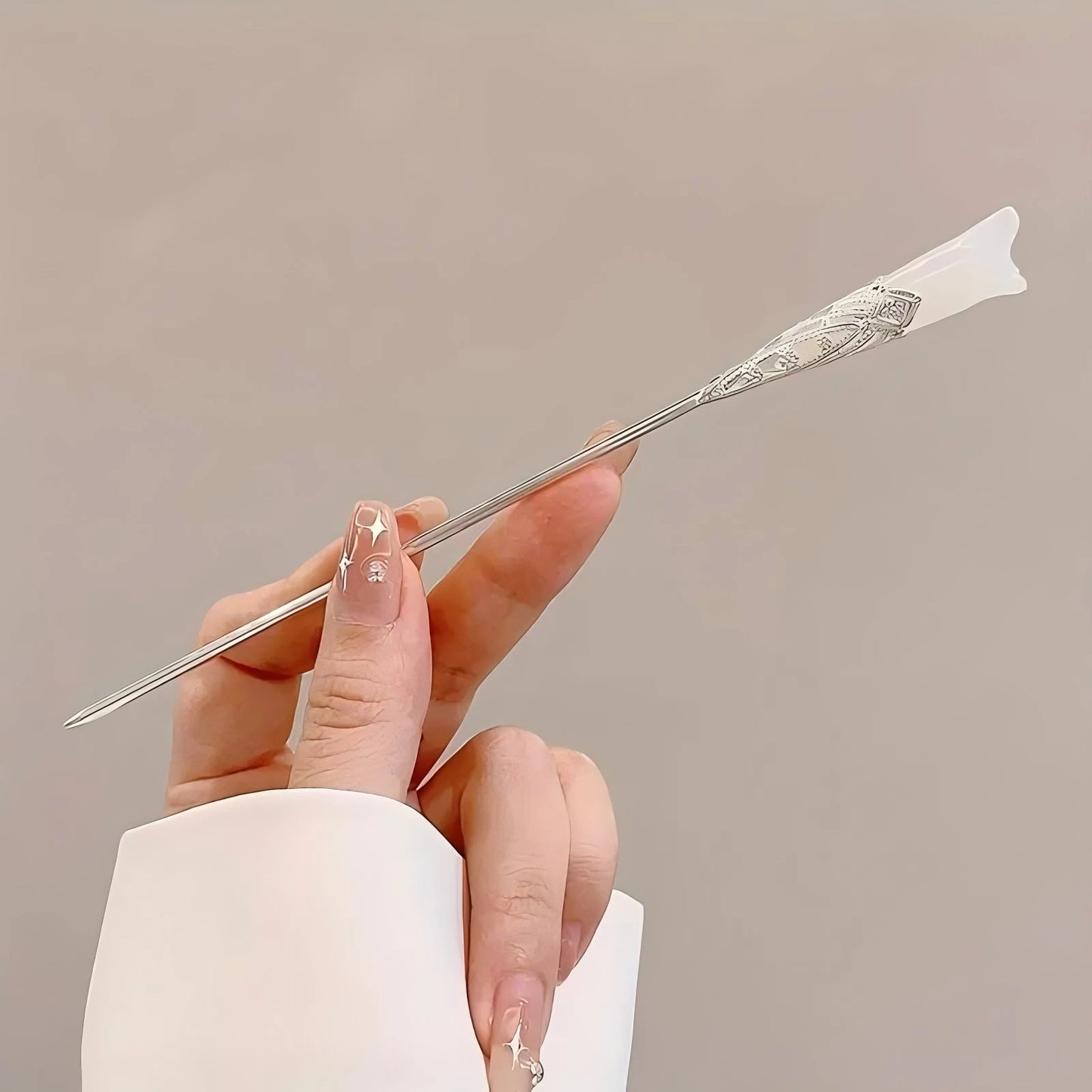 Elegant Chinese Style Hair Clip with Tassel Traditional Floral Design Hairpin & Hair Needle for Women