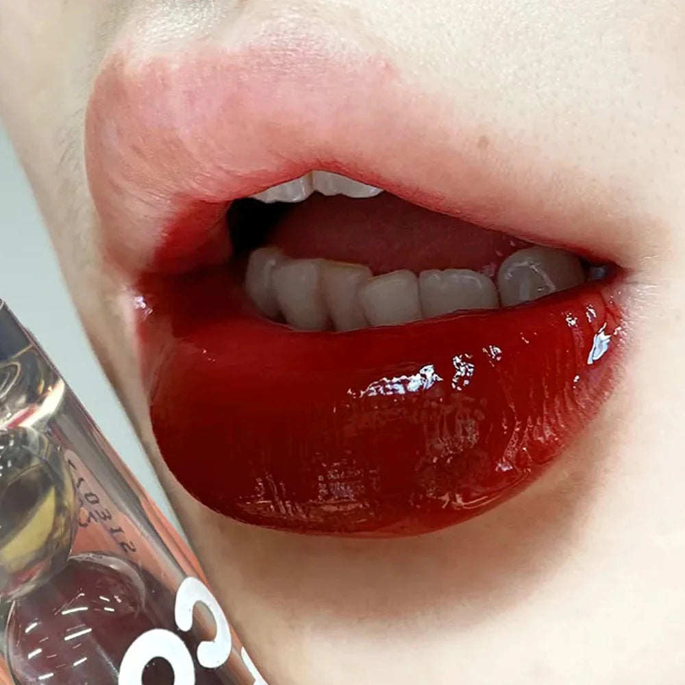 Dark Black Mirror Water Lip Gloss - Moisturizing, Long-Lasting Non-Stick Cup Lipstick in Tea Brown & Red