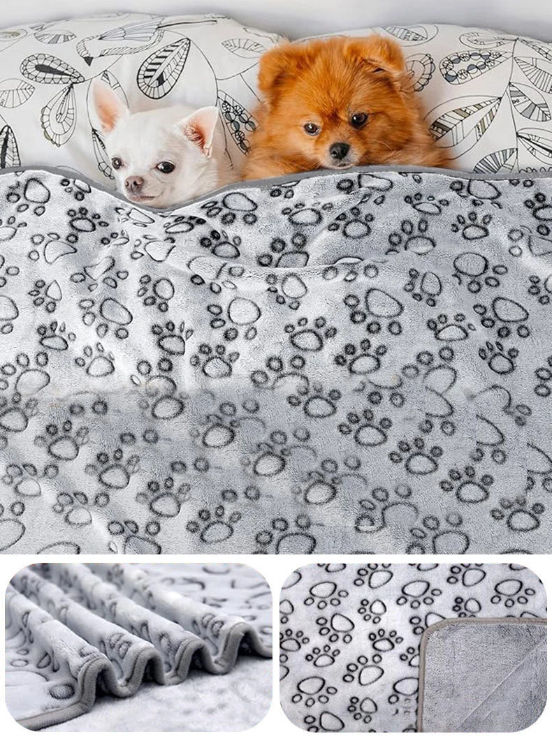 Soft Fluffy High-Quality Pet Blanket with Cute Cartoon Pattern Warm & Comfortable Mat for Cats & Dogs