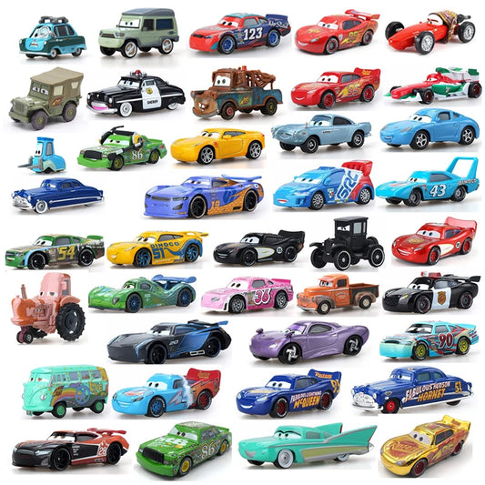 Disney Pixar Cars 2 Lightning McQueen Mini Diecast Racing Car Dinoco Racers Collection for Kids