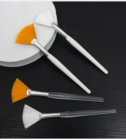 Fan Shape Foundation Makeup Brushes – 10/20/50pcs Multifunctional for Face Mask & Beauty Tools
