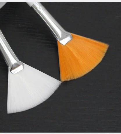 Fan Shape Foundation Makeup Brushes – 10/20/50pcs Multifunctional for Face Mask & Beauty Tools