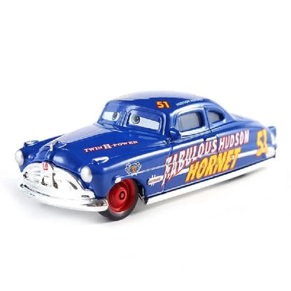 Disney Pixar Cars 2 Lightning McQueen Mini Diecast Racing Car Dinoco Racers Collection for Kids