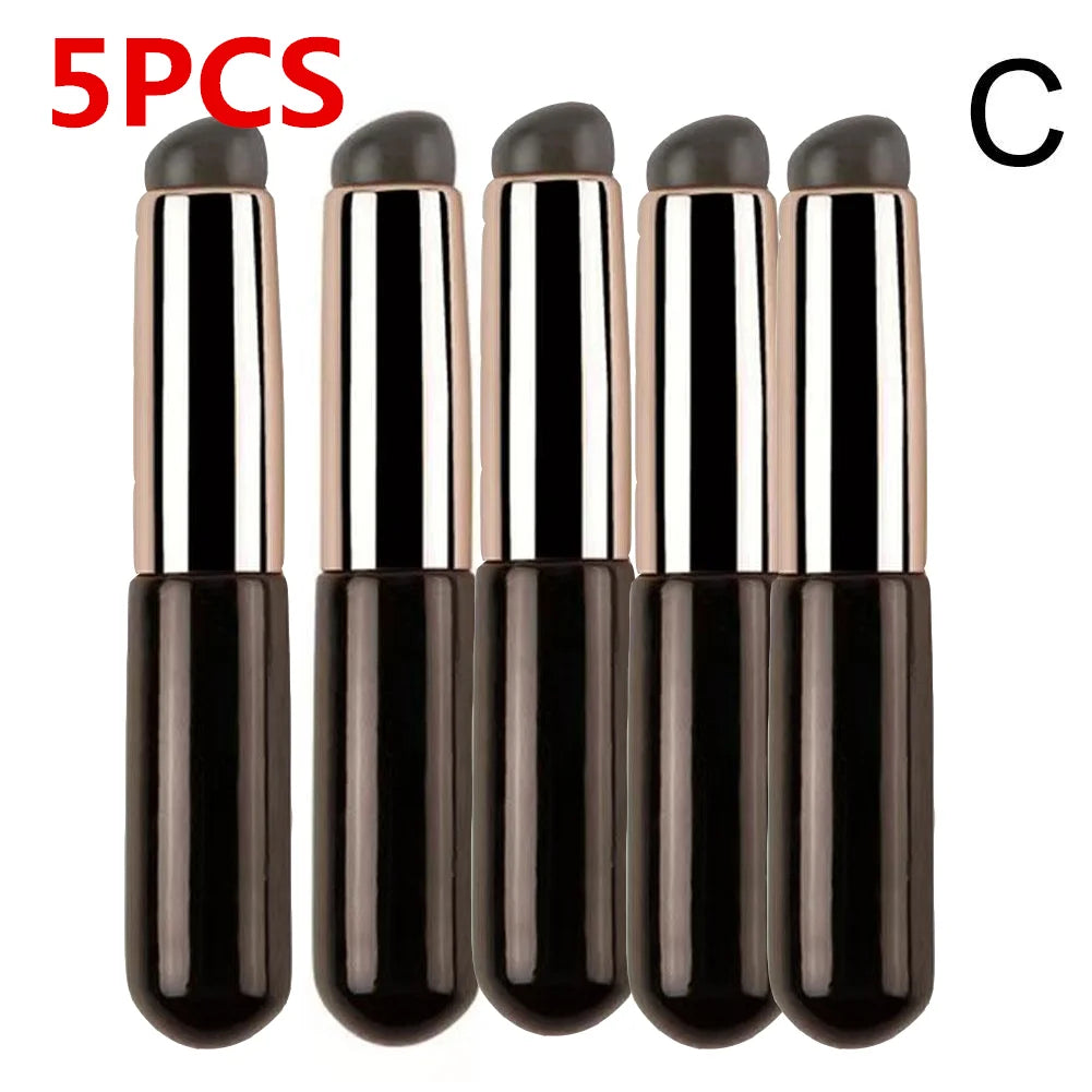Silicone Lip Brush with Cover - Soft Round Head Concealer & Lipstick Makeup Brush