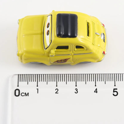 Disney Pixar Cars 2 Lightning McQueen Mini Diecast Racing Car Dinoco Racers Collection for Kids