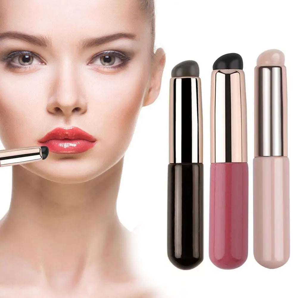 Silicone Lip Brush with Cover - Soft Round Head Concealer & Lipstick Makeup Brush