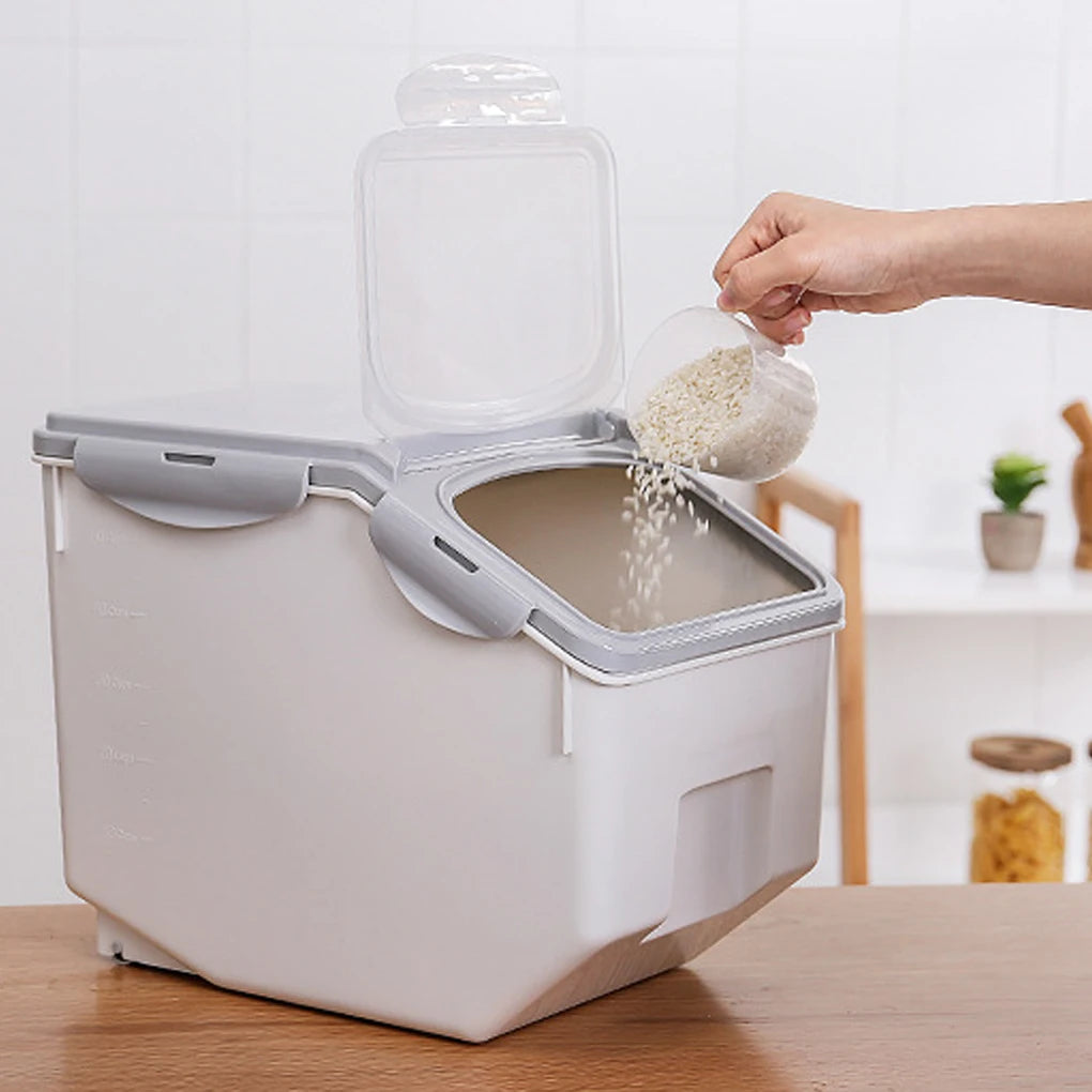 Dog Food Storage Container with Roller Base & Measuring Cup – Leakproof & Mothproof