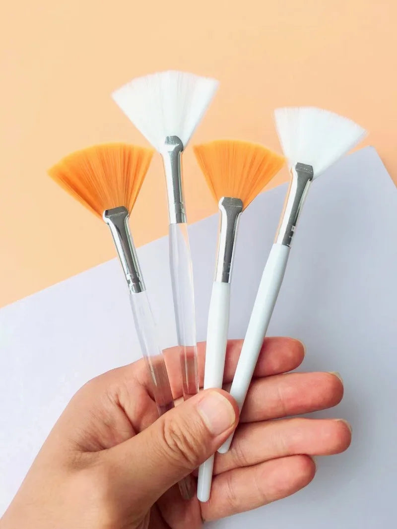 Fan Shape Foundation Makeup Brushes – 10/20/50pcs Multifunctional for Face Mask & Beauty Tools
