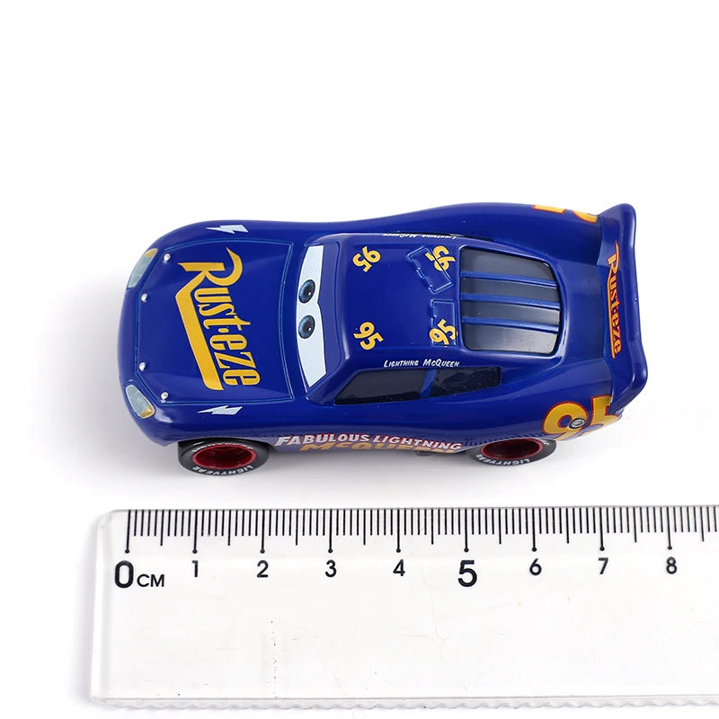 Disney Pixar Cars 2 Lightning McQueen Mini Diecast Racing Car Dinoco Racers Collection for Kids