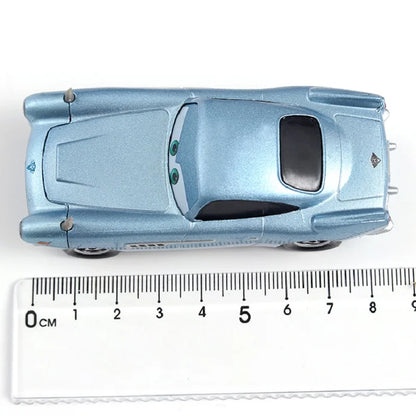 Disney Pixar Cars 2 Lightning McQueen Mini Diecast Racing Car Dinoco Racers Collection for Kids